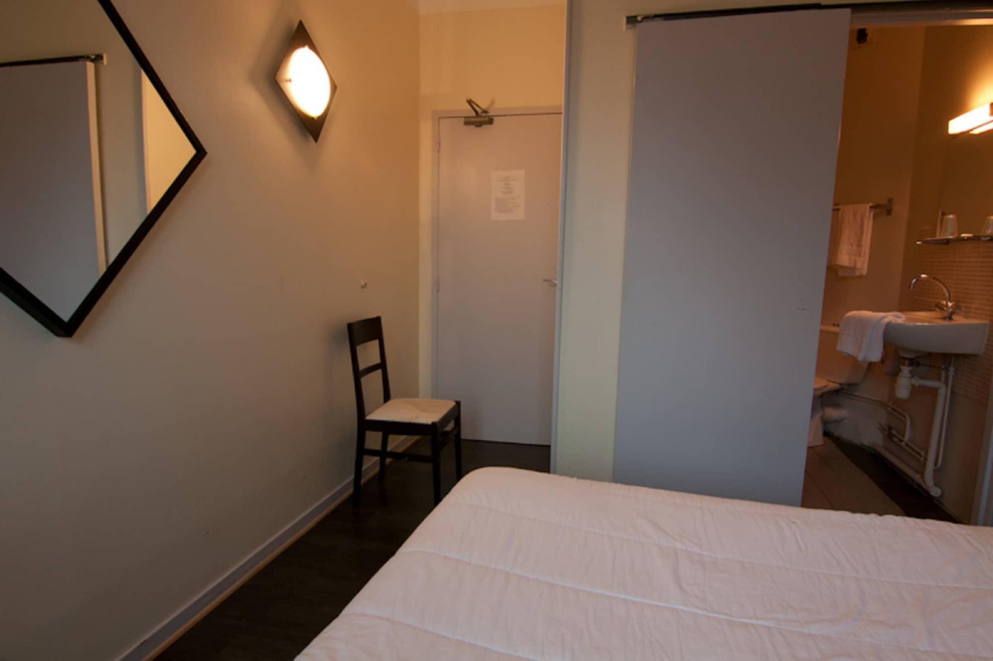 ליל Hotel De Londres מראה חיצוני תמונה